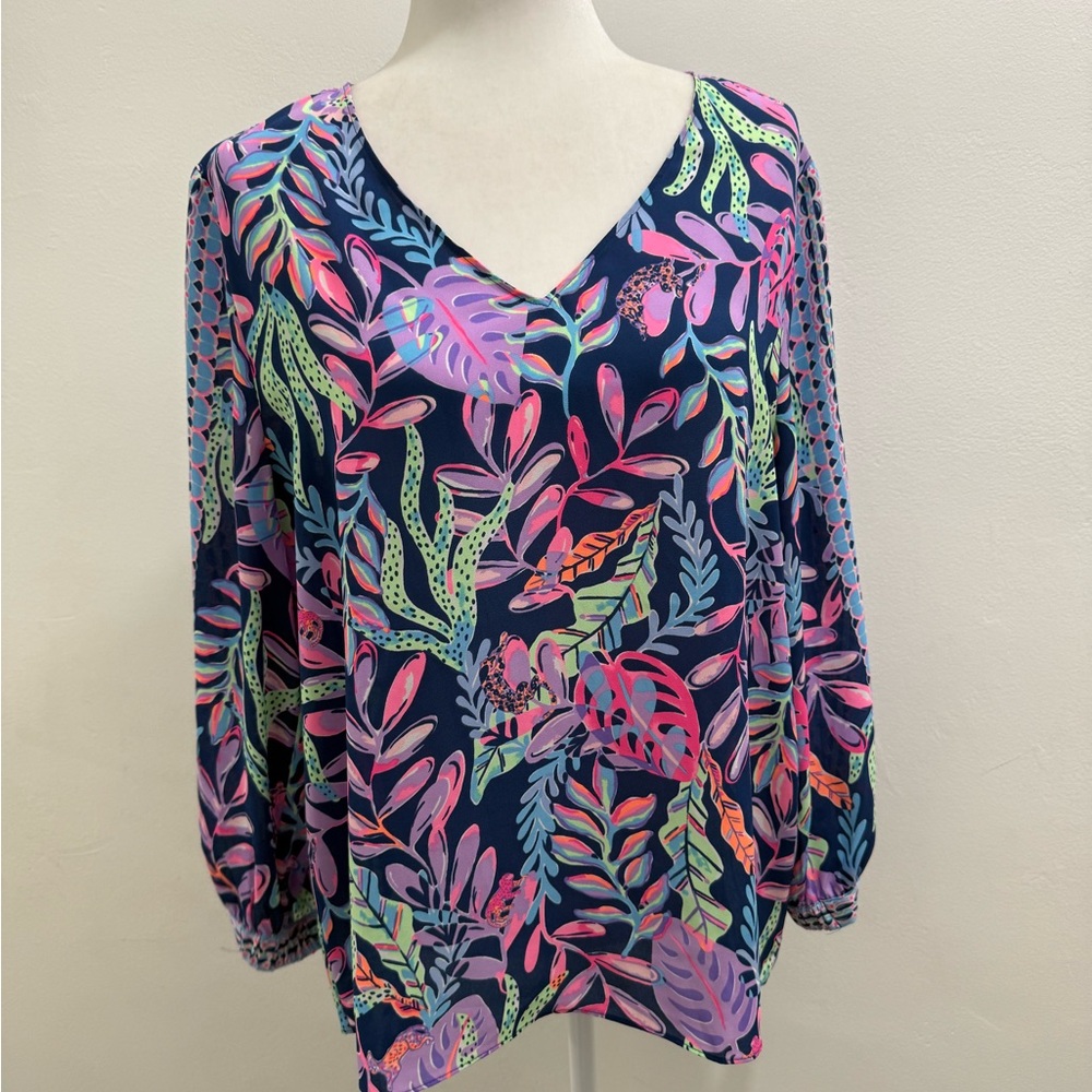 Lilly Pulitzer Pamala Top in Oyster Bay Navy You’ve Been Spotted Size L EUC - Picture 4 of 11